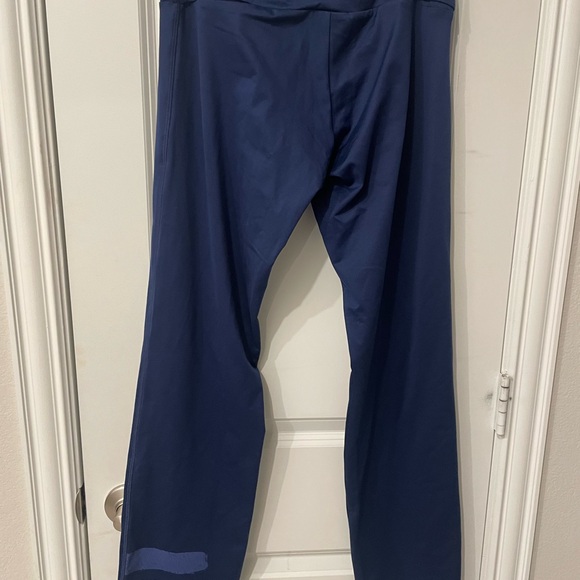 Babolat Navy Blue Pants - Picture 2 of 3